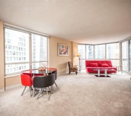 Suite Home Chicago - Eugenie Terrace Two-Bedroom Apartment מראה חיצוני תמונה