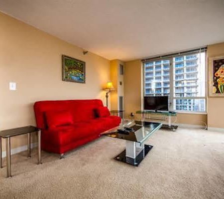 Suite Home Chicago - Eugenie Terrace Two-Bedroom Apartment מראה חיצוני תמונה